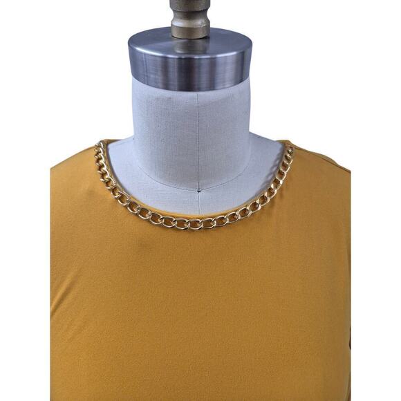 Michael Kors Gold Stretch Bodycon Dress Ruched Gold Curb Link Chain Neck M NWOT - Picture 2 of 6